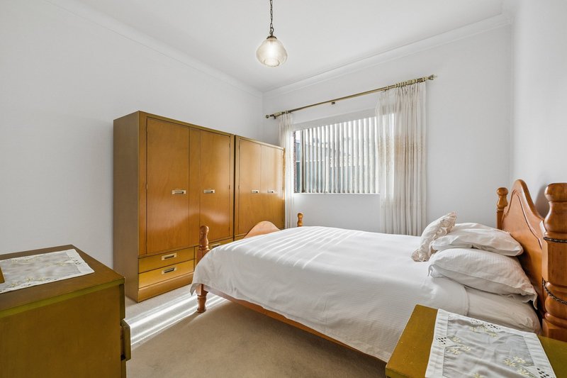 Photo - 15 Blenheim Street, Croydon Park NSW 2133 - Image 9