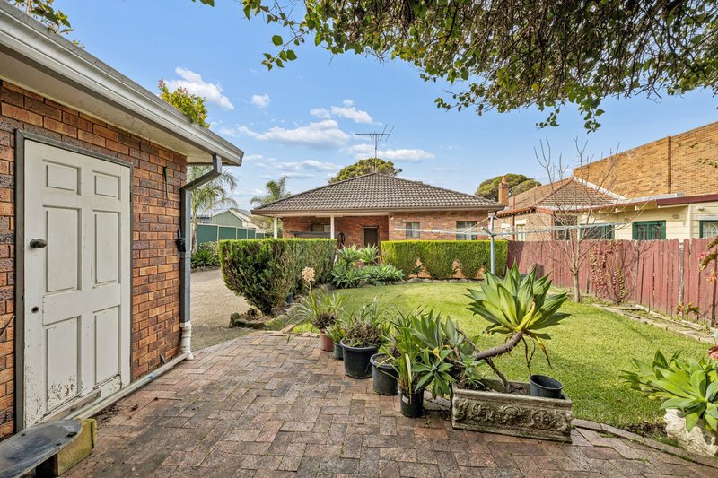 Photo - 15 Blenheim Street, Croydon Park NSW 2133 - Image 15
