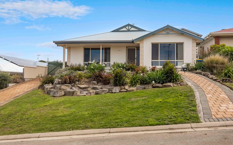 15 Blue Whale Court, Encounter Bay SA 5211