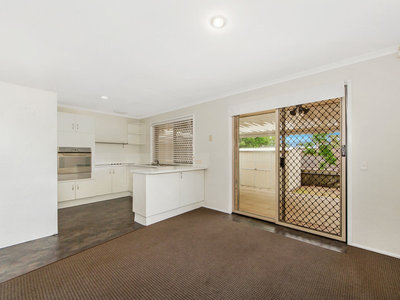 Photo - 1/5 Bogart Court, Oxenford QLD 4210 - Image 6