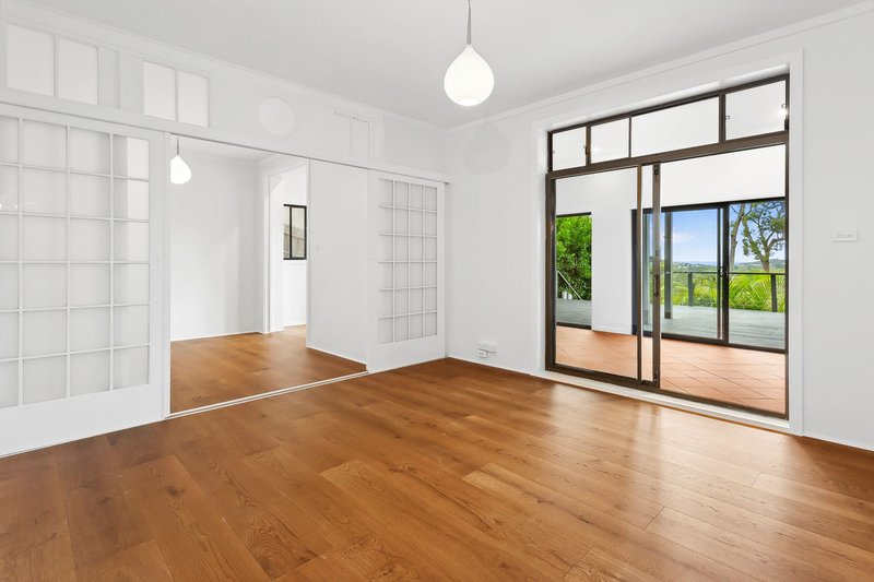 Photo - 15 Bolwarra Road, North Narrabeen NSW 2101 - Image 1