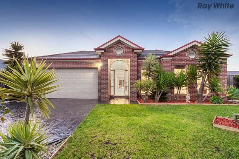 15 Bondi Lane, Taylors Hill VIC 3037