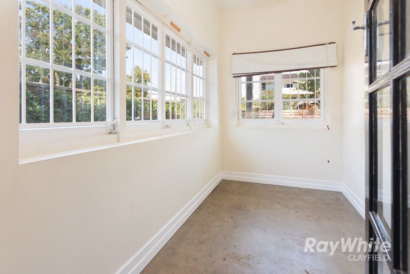 Photo - 1/5 Bonney Avenue, Clayfield QLD 4011 - Image 6