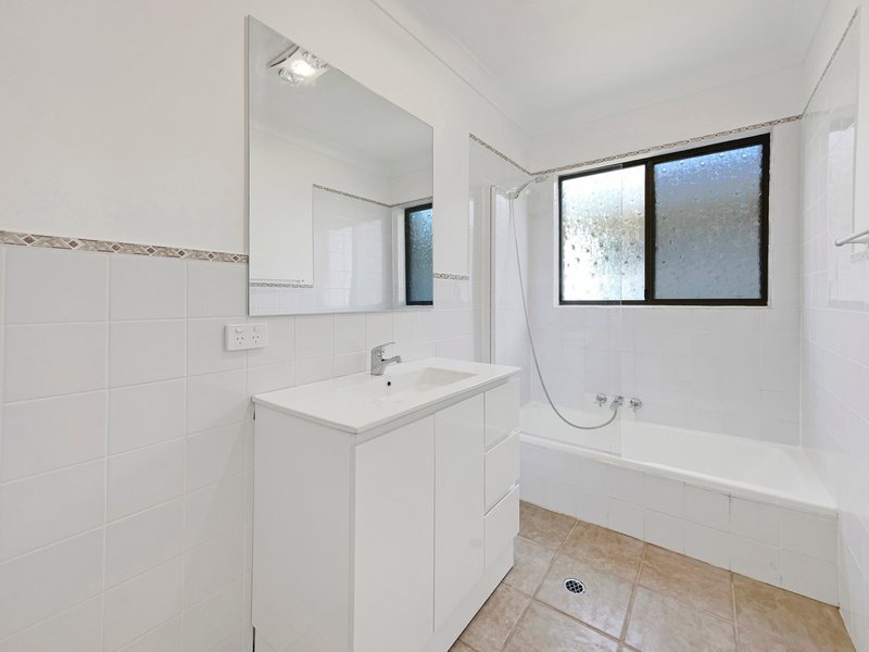 Photo - 1/5 Boongala Terrace, Maroochydore QLD 4558 - Image 7