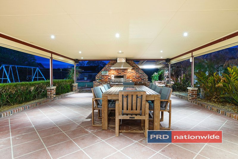 Photo - 15 Bordeaux Place, Orchard Hills NSW 2748 - Image 8