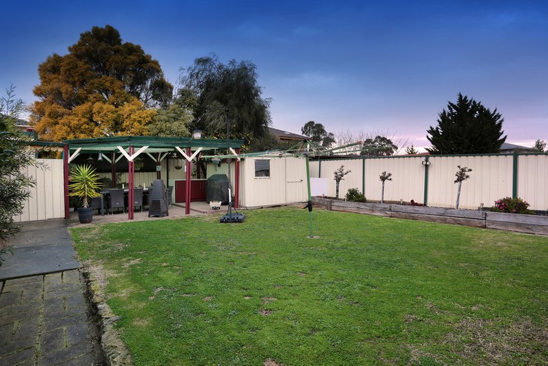 Photo - 15 Botanic Way, Wyndham Vale VIC 3024 - Image 15