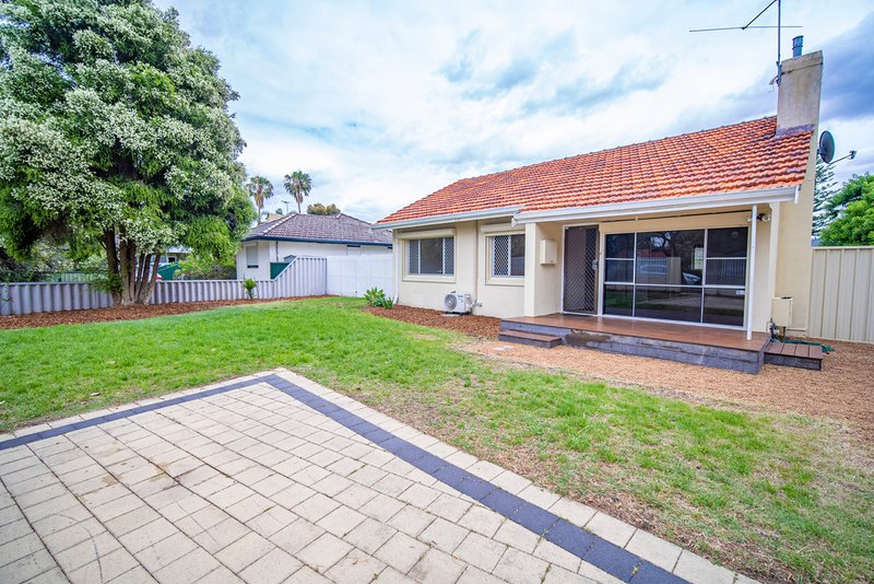 Photo - 15 Bowkett Street, Redcliffe WA 6104 - Image 2