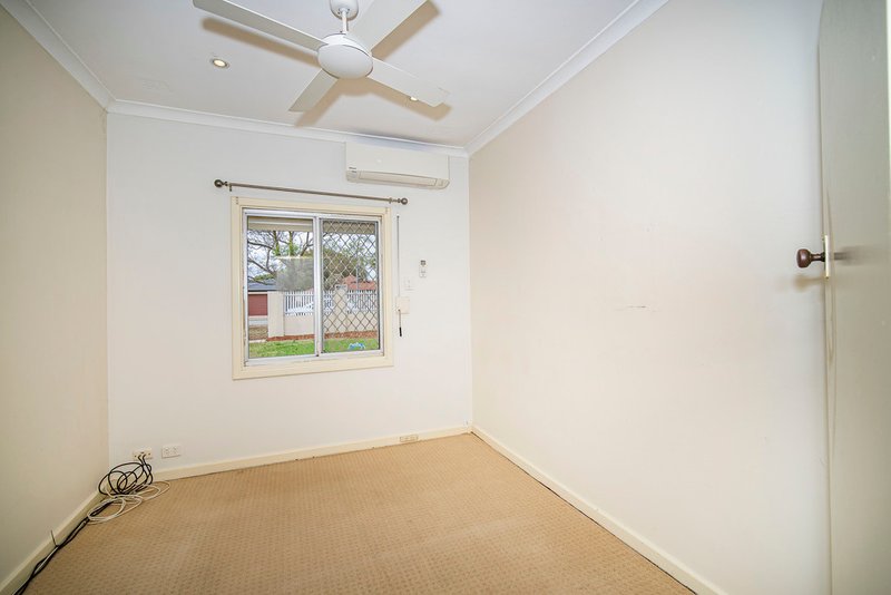 Photo - 15 Bowkett Street, Redcliffe WA 6104 - Image 10