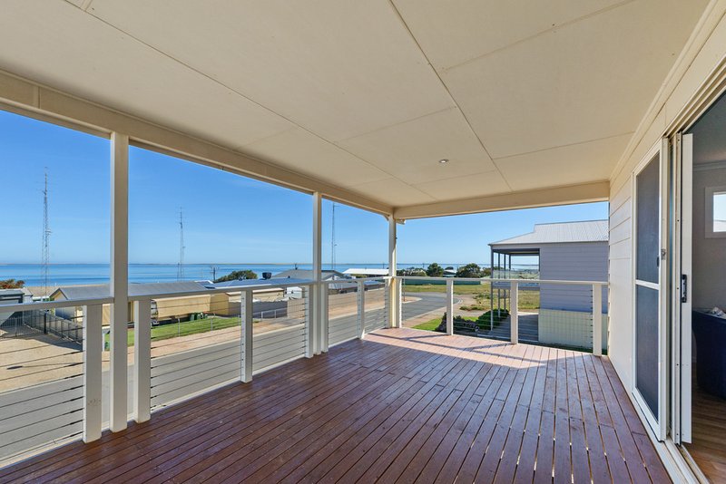 Photo - 15 Bowsprit Way, Port Victoria SA 5573 - Image 3