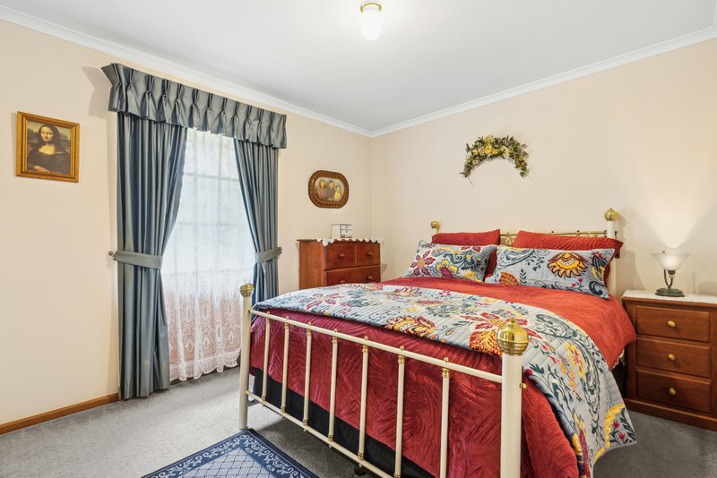 Photo - 15 Bowyer Avenue, Mount Barker SA 5251 - Image 12