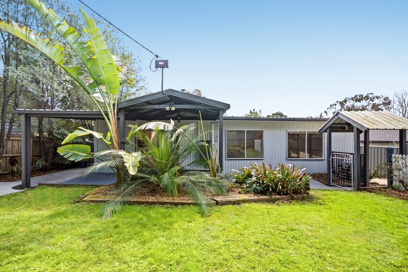 Photo - 15 Boyana Crescent, Croydon VIC 3136 - Image 1