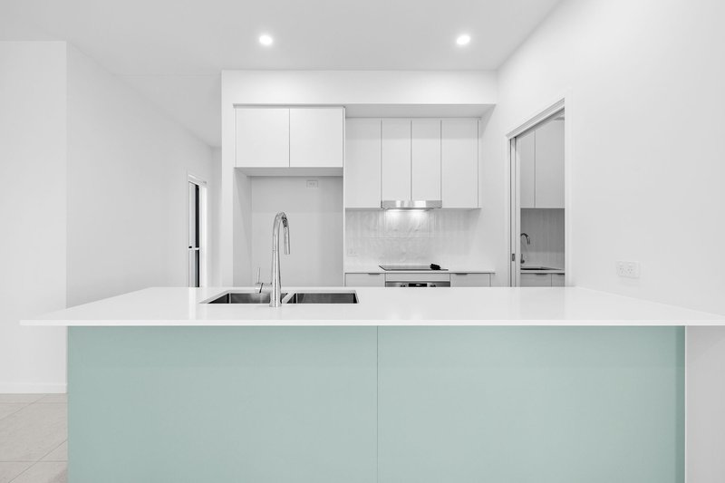 Photo - 1/5 Bradbury Place, Maleny QLD 4552 - Image 13