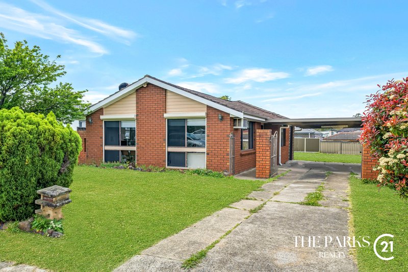 Photo - 15 Brahma Close, Bossley Park NSW 2176 - Image 1