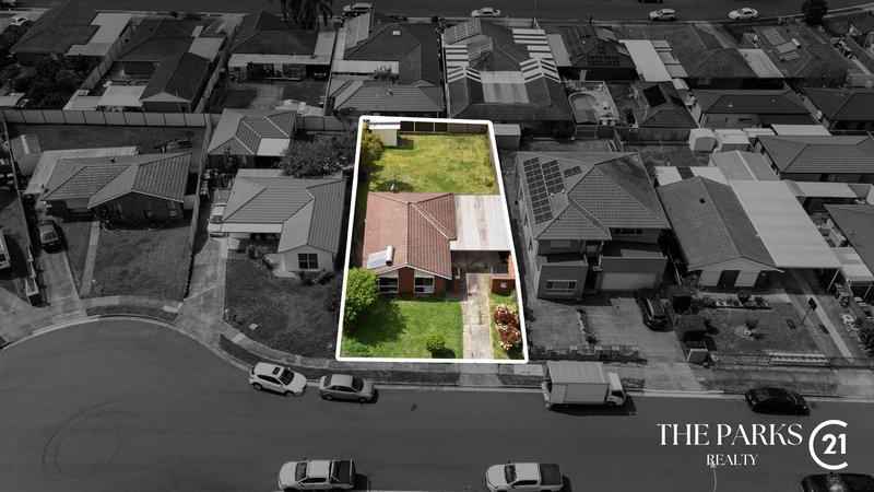 Photo - 15 Brahma Close, Bossley Park NSW 2176 - Image 11