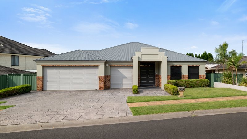 15 Branksome Way, Glenmore Park NSW 2745