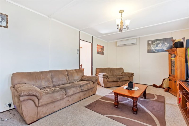 Photo - 15 Brigalo Street, Gawler West SA 5118 - Image 3