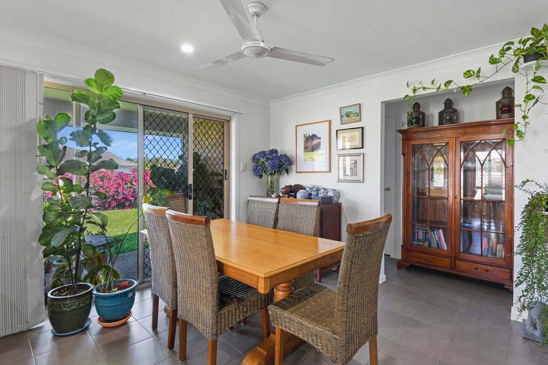 Photo - 15 Broadleaf Place, Ningi QLD 4511 - Image 10