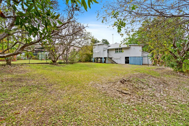 Photo - 15 Broadmere Street, Annerley QLD 4103 - Image 5