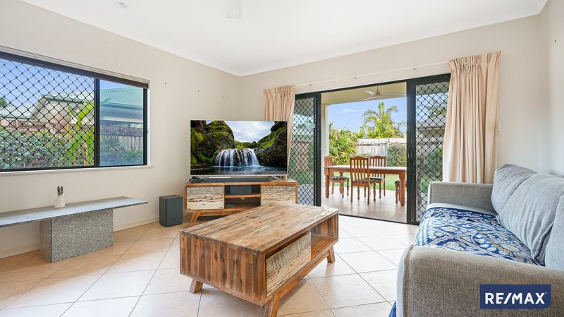 Photo - 15 Bronte Close, Kewarra Beach QLD 4879 - Image 6