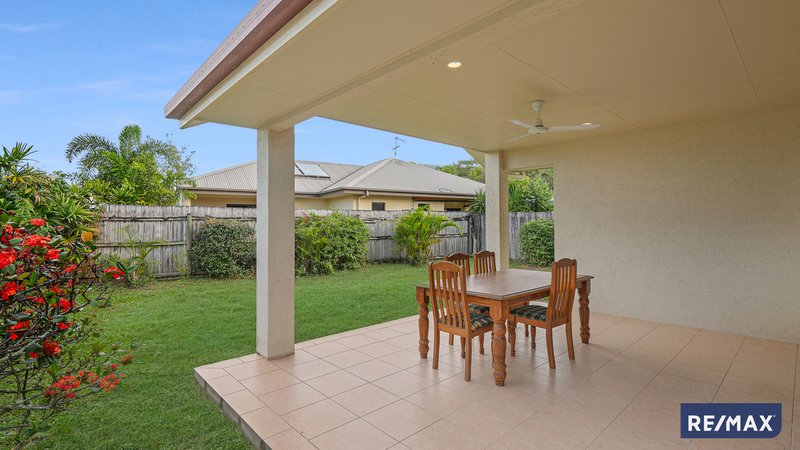 Photo - 15 Bronte Close, Kewarra Beach QLD 4879 - Image 14