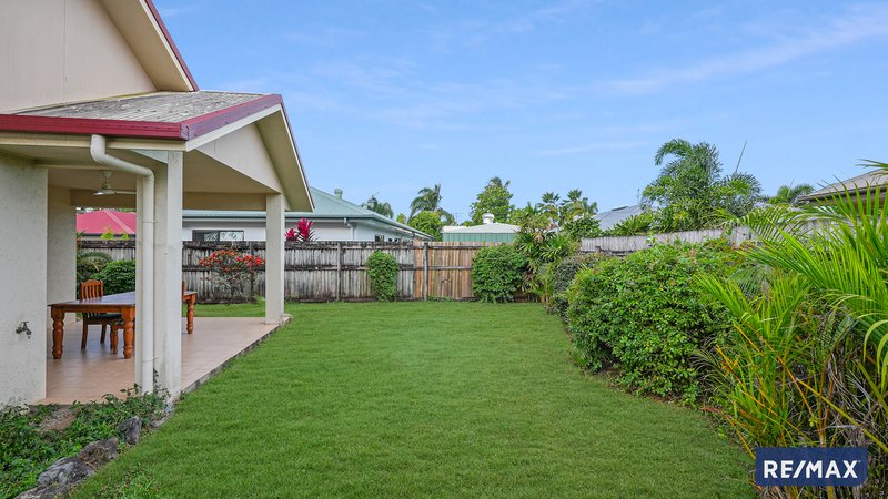 Photo - 15 Bronte Close, Kewarra Beach QLD 4879 - Image 17