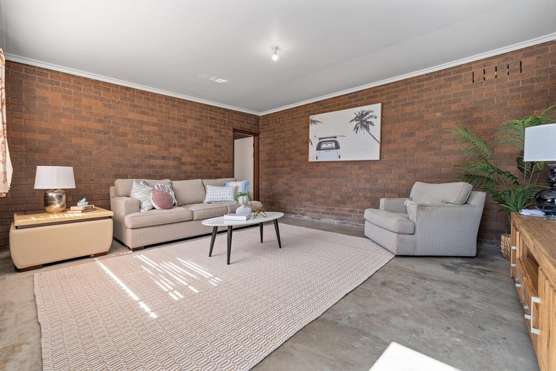 Photo - 15 Brookland Court, Mulgrave VIC 3170 - Image 15