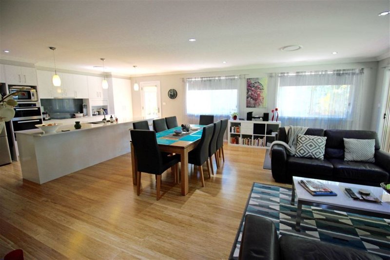 Photo - 15 Brushbox Drive, Ulladulla NSW 2539 - Image 3