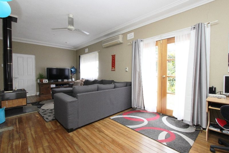 Photo - 15 Bryant Street, Bathurst NSW 2795 - Image 5