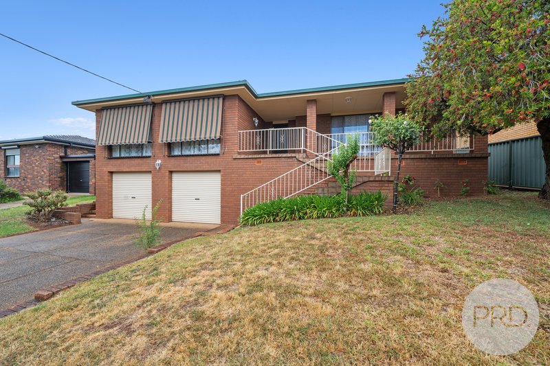 Photo - 15 Buchhorn Street, Tolland NSW 2650 - Image 2