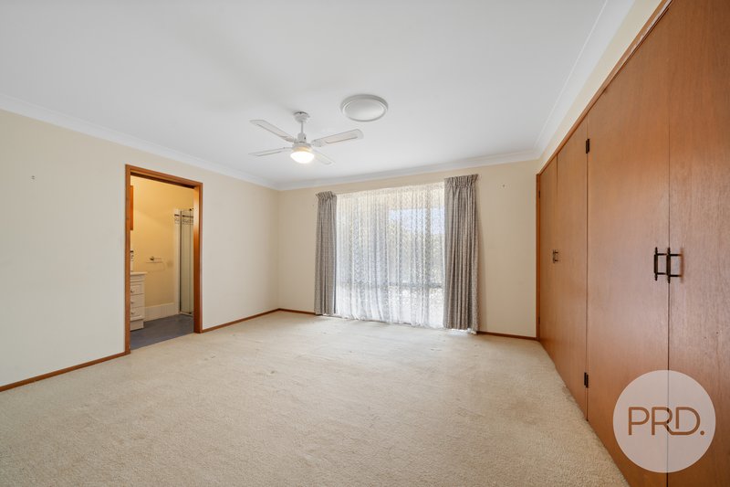 Photo - 15 Buchhorn Street, Tolland NSW 2650 - Image 7