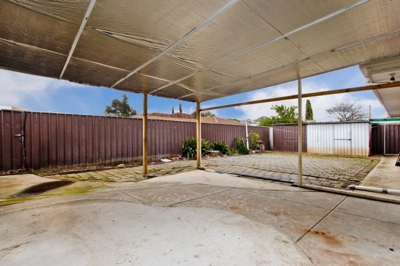 Photo - 15 Burstall Court, Parafield Gardens SA 5107 - Image 15