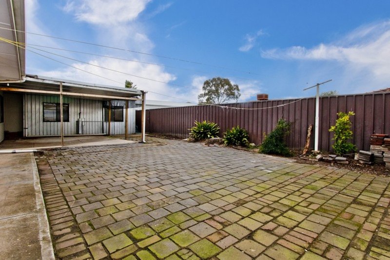 Photo - 15 Burstall Court, Parafield Gardens SA 5107 - Image 16