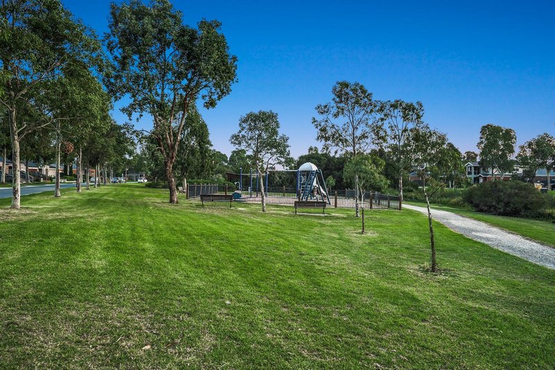 Photo - 15 Cafardi Boulevard, Keysborough VIC 3173 - Image 18