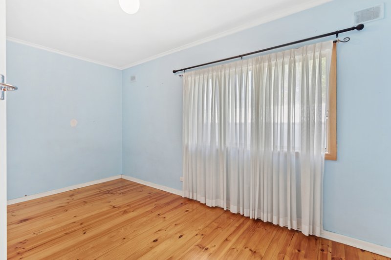 Photo - 15 Cairns Avenue, Lockleys SA 5032 - Image 3