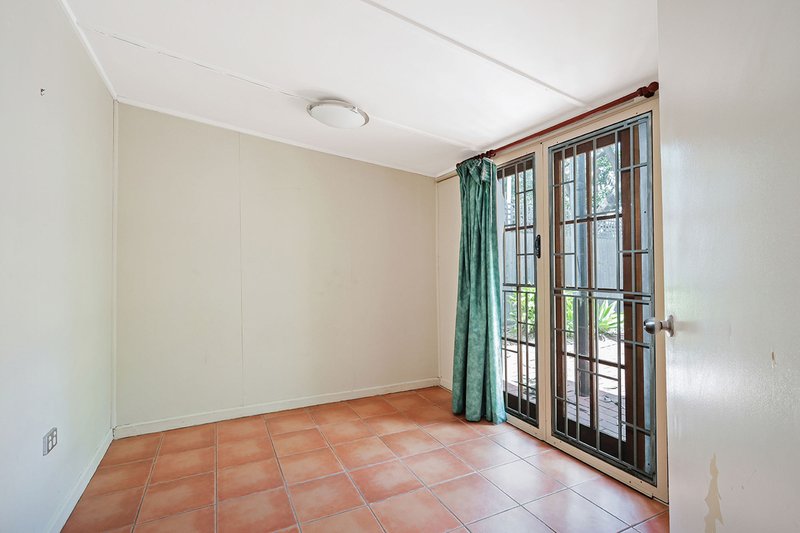 Photo - 15 Cairns Street, East Brisbane QLD 4169 - Image 6