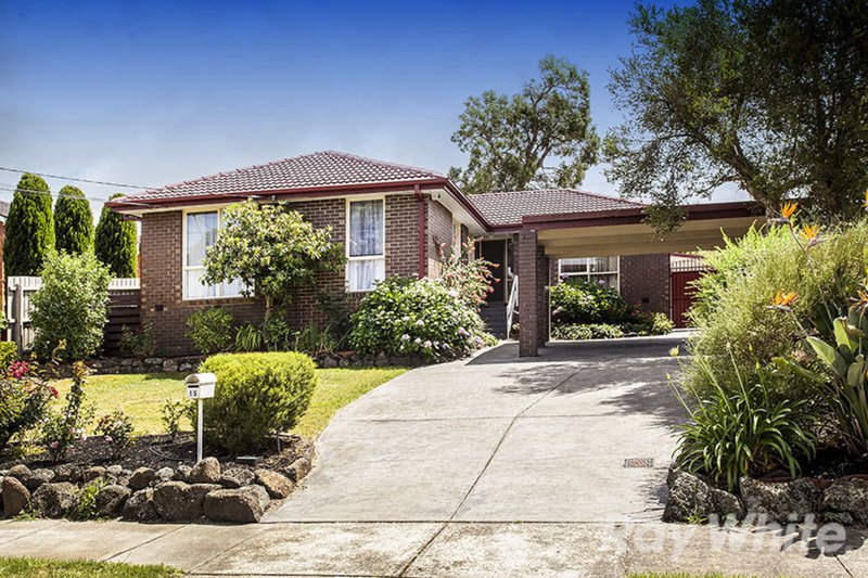 15 Calderwood Avenue, Wheelers Hill VIC 3150