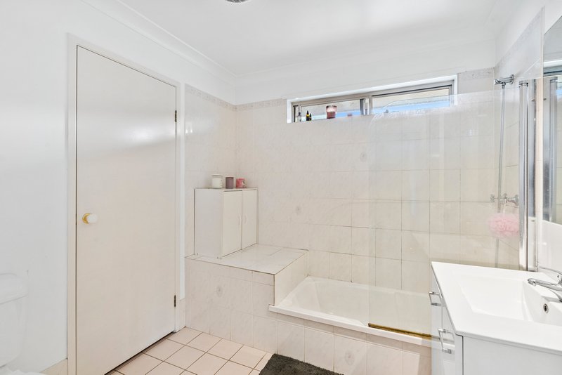 Photo - 15 Caledonian Crescent, Alexandra Hills QLD 4161 - Image 14