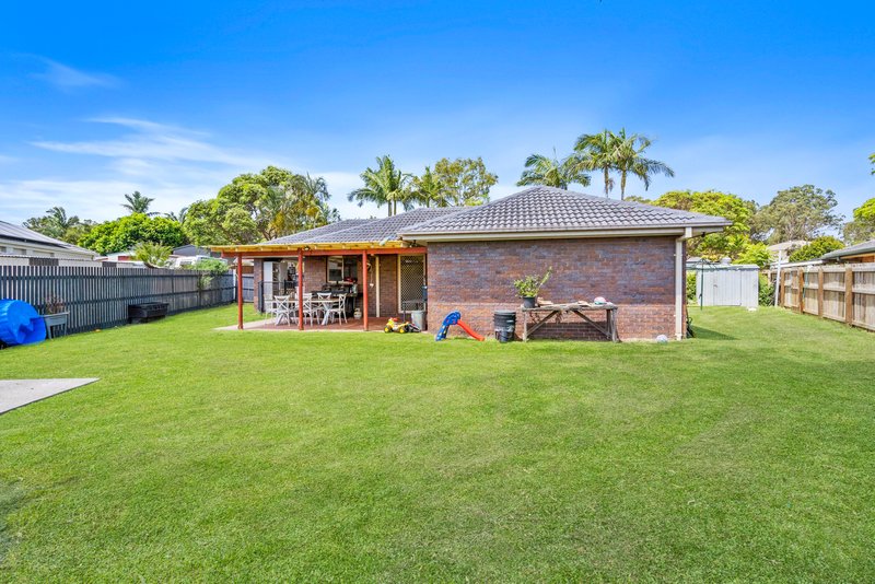 Photo - 15 Caledonian Crescent, Alexandra Hills QLD 4161 - Image 16