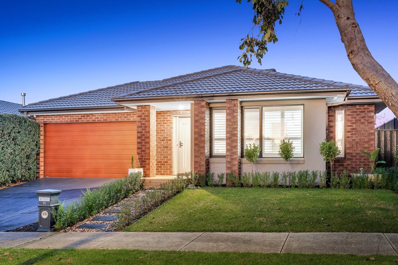 15 Calibre Avenue, Craigieburn VIC 3064