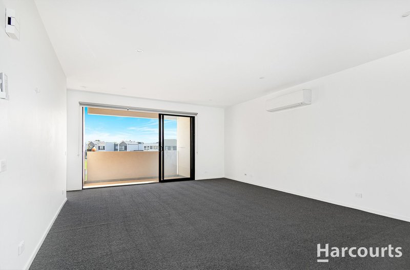 Photo - 15 Callow Walk, St Albans VIC 3021 - Image 6