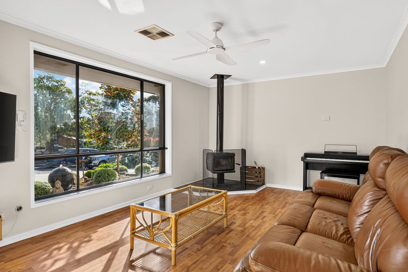 Photo - 15 Campus Drive, Aberfoyle Park SA 5159 - Image 3