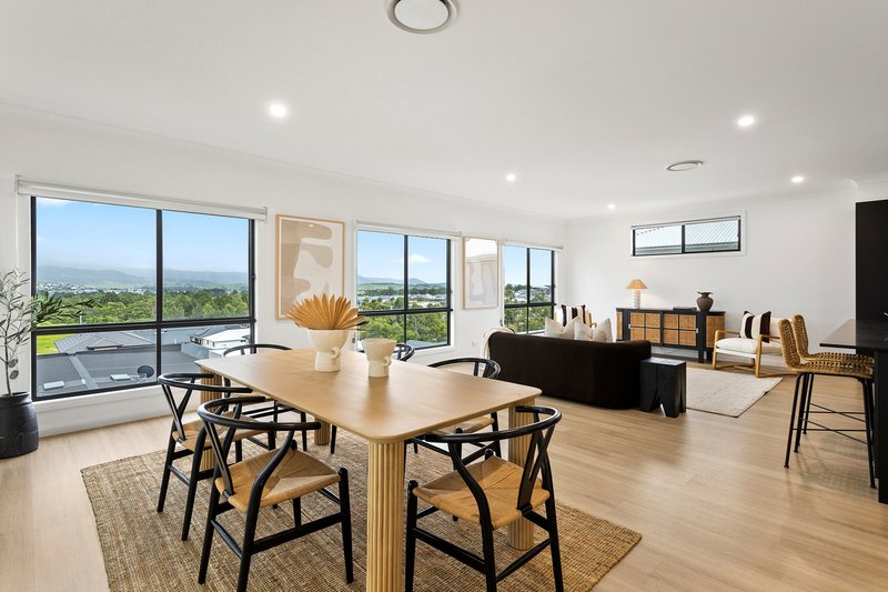 Photo - 15 Candelo Place, Tullimbar NSW 2527 - Image 2