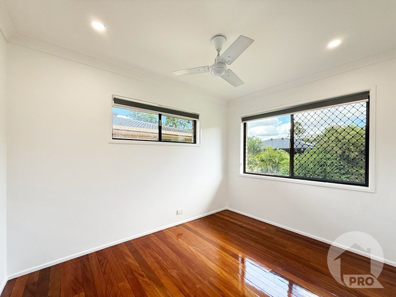 Photo - 15 Capella Street, Coorparoo QLD 4151 - Image 9