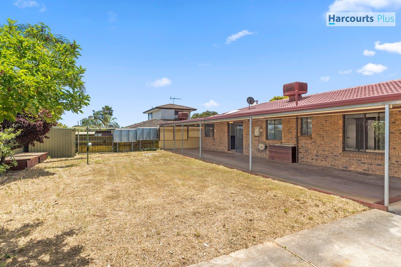 Photo - 15 Caprice Street, Hallett Cove SA 5158 - Image 13