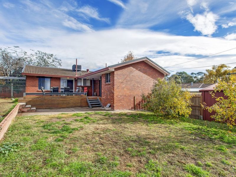 Photo - 15 Carbeen Street, Rivett ACT 2611 - Image 8