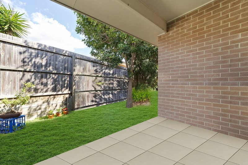 Photo - 15 Carew Street, Yarrabilba QLD 4207 - Image 10