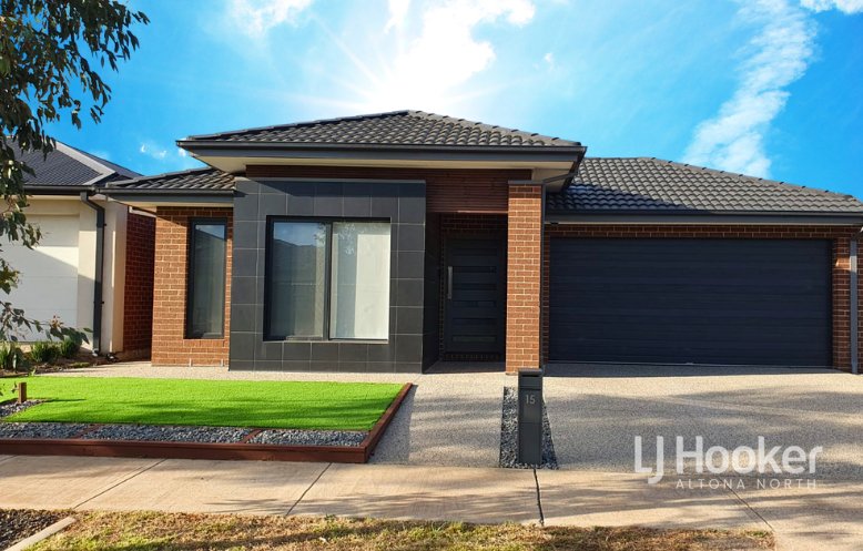 15 Carfin Circuit, Thornhill Park VIC 3335