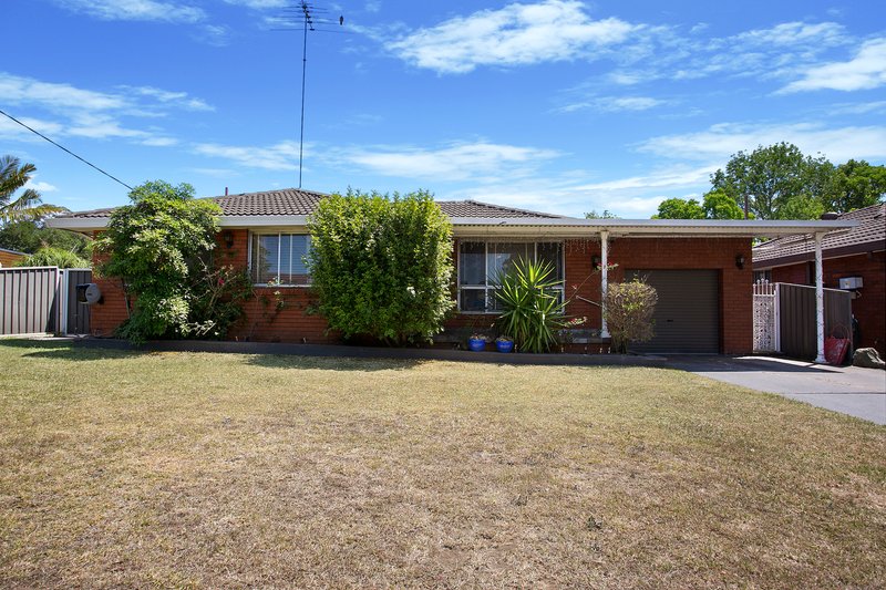 15 Carinda Drive, South Penrith NSW 2750