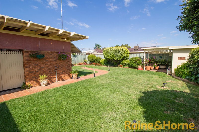 Photo - 15 Caroline Street, Dubbo NSW 2830 - Image 6