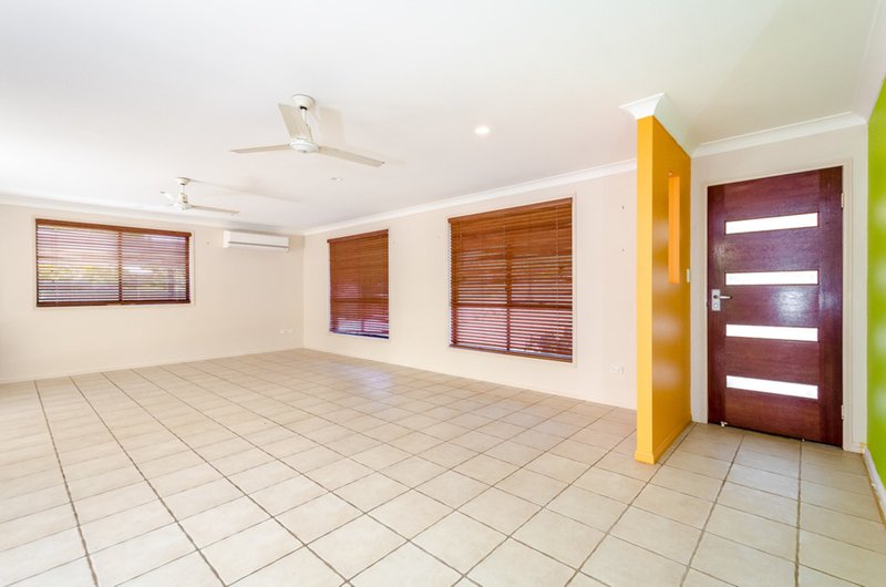 Photo - 15 Carthurbie Court, New Auckland QLD 4680 - Image 5